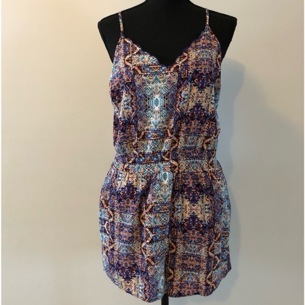Womens Forever 21 Colourful Pattern Sleeveless Romper size M
